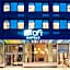 Aloft Long Island City-Manhattan View