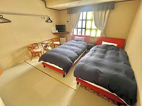 Twin Room with Shared Bathroom