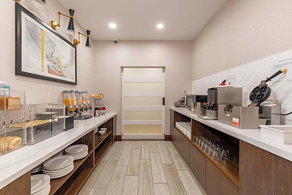 Staybridge Suites London By IHG