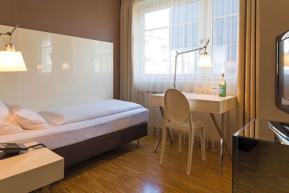 Hotel Santo