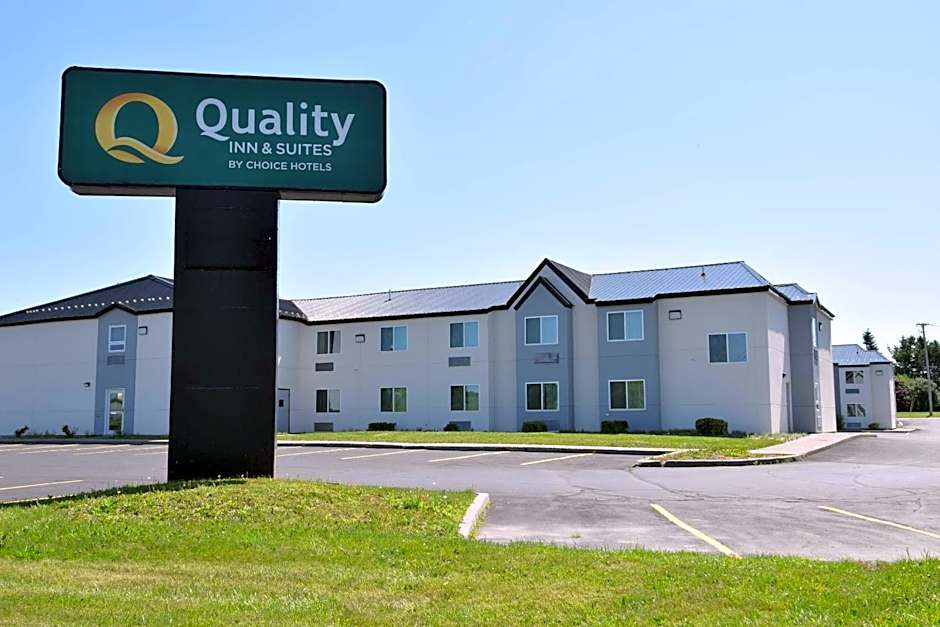 Quality Inn & Suites Watertown Fort Drum
