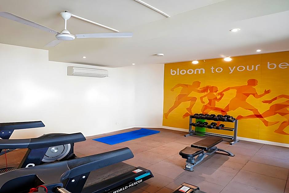 bloom Boutique I Signature Towers