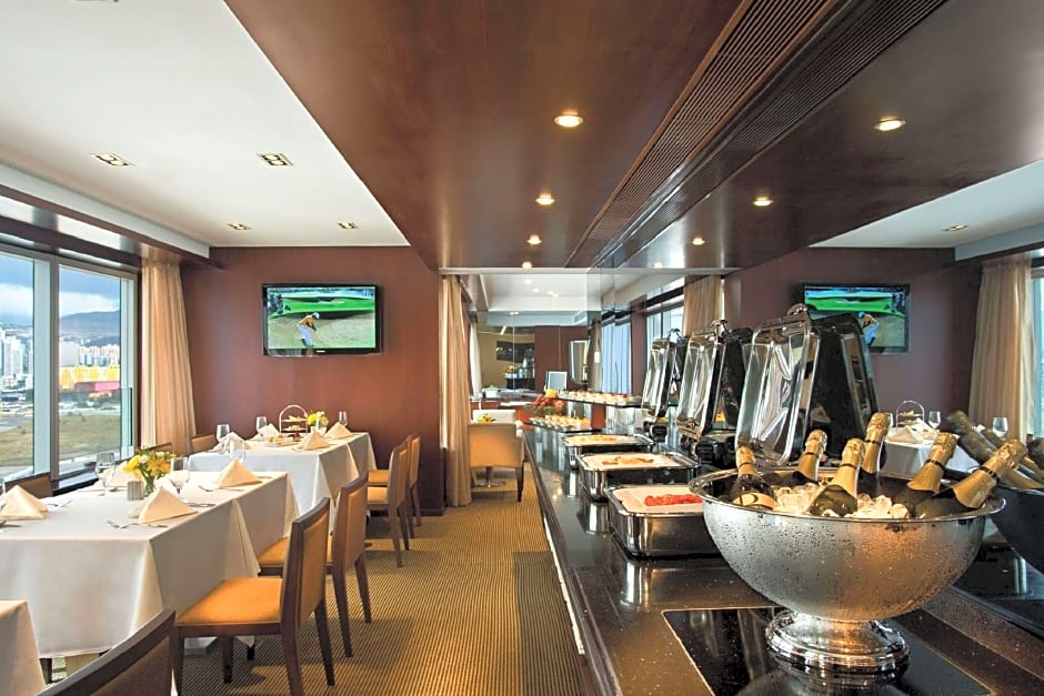 Harbour Plaza 8 Degrees