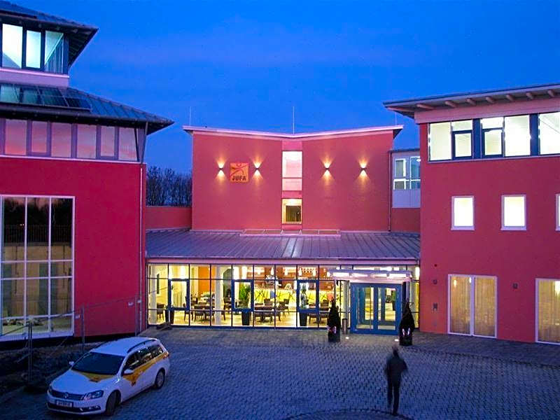 JUFA Hotel im Bruckenkopfpark - Julich