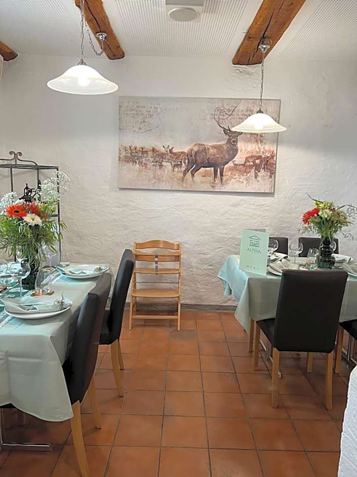 Hotel und Restaurant Alpina