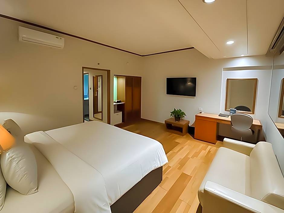 The Hills Nagoya Batam