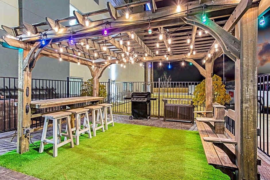 La Quinta Inn & Suites by Wyndham Sweetwater East