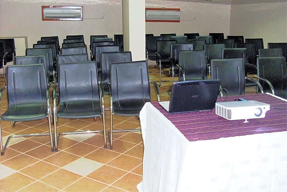 Welcome Center Hotels