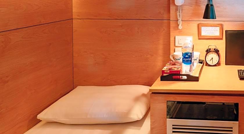 VATC Sleep Pod - Terminal 1