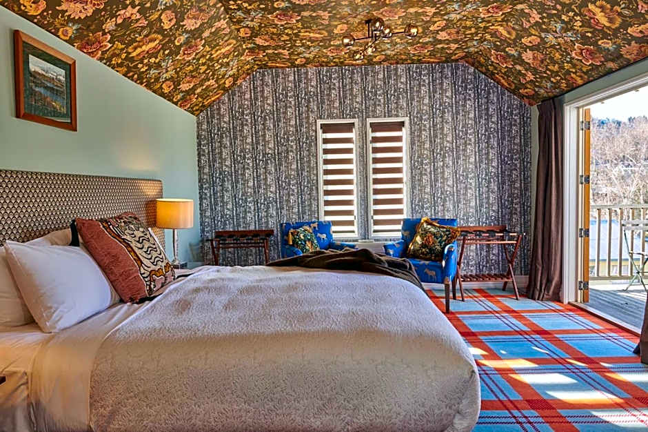 The Dairy Hotel Queenstown, A Naumi Chapter