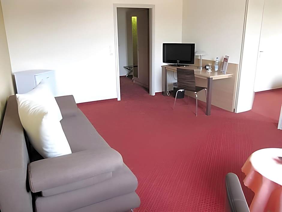 Opal Hotel