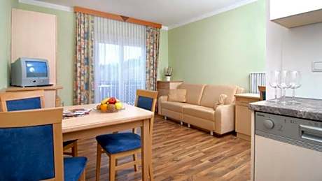 One-Bedroom Apartment with Balcony