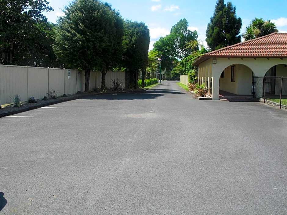 Captains Quarters Motor Inn