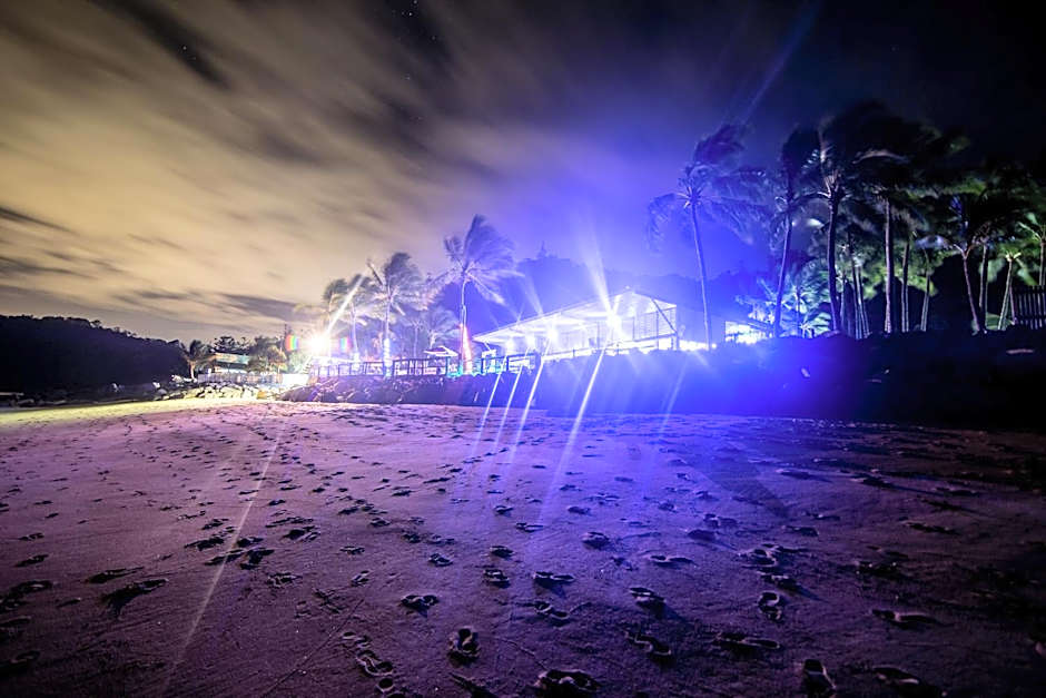 Base Backpackers Hotel Magnetic Island