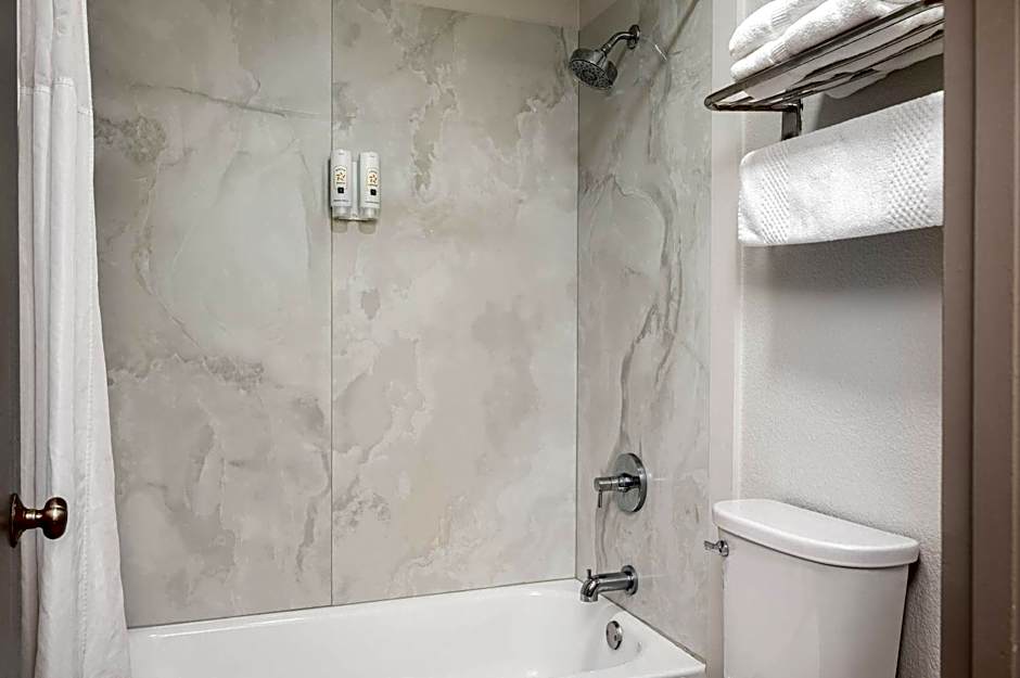 Quality Inn South Hill I-85