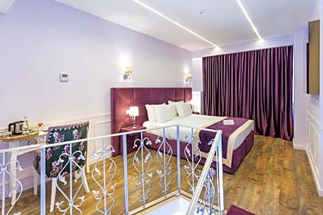 Triple Suite