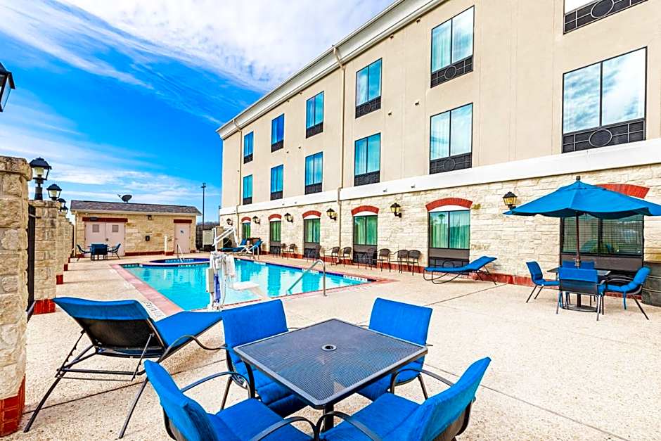 Holiday Inn Express Hotel & Suites Floresville By IHG