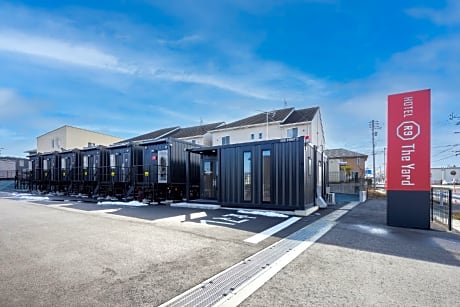 HOTEL R9 The Yard Inabe