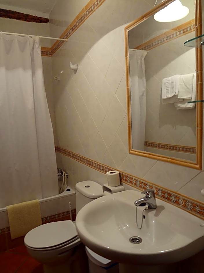 Hostal Rural Poqueira