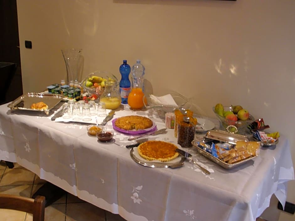 Agriturismo Monbertola B&B – Govone, NY