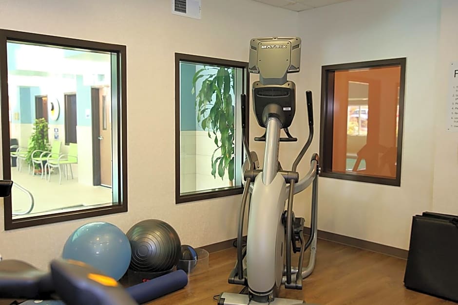 Holiday Inn Express Hotel & Suites Ashland By IHG