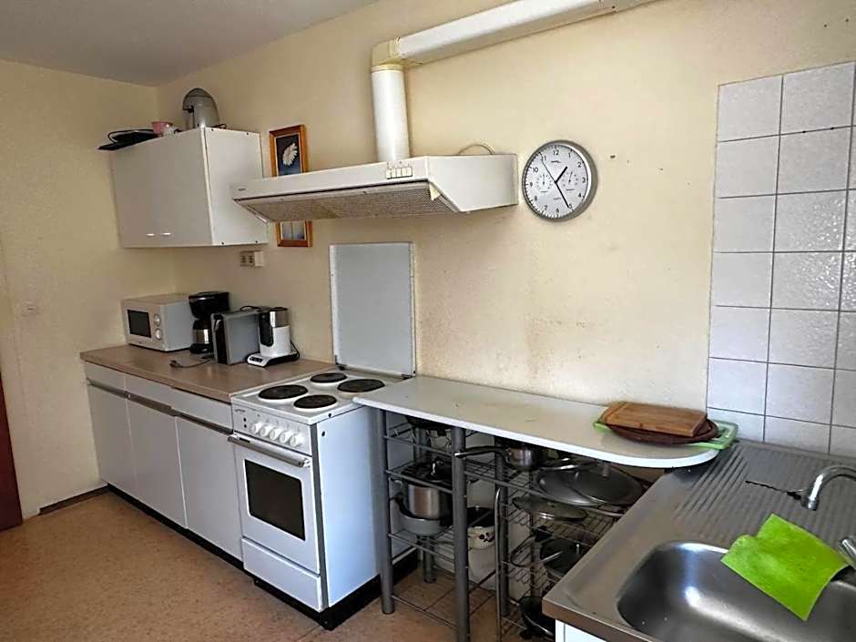 WG-Hostel