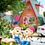 A Houses Homestay