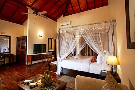 Premium Deluxe Room with Plunge Pool