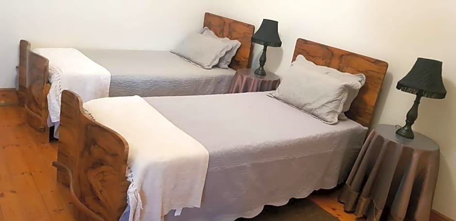 Upper Houghton Guesthouse