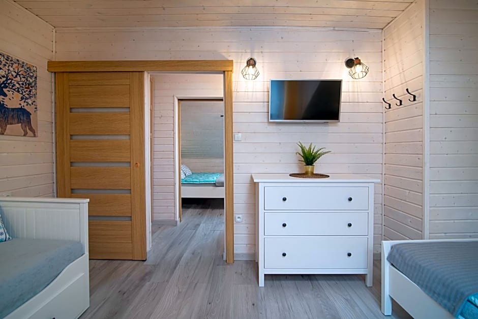 Domki Jelonek - Całoroczne, ogrzewane, klimatyzowane