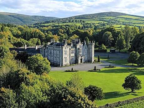 Kinnitty Castle Hotel