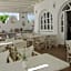 Porto Scoutari Romantic Hotel