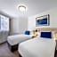 Oaks Sydney Castlereagh Suites