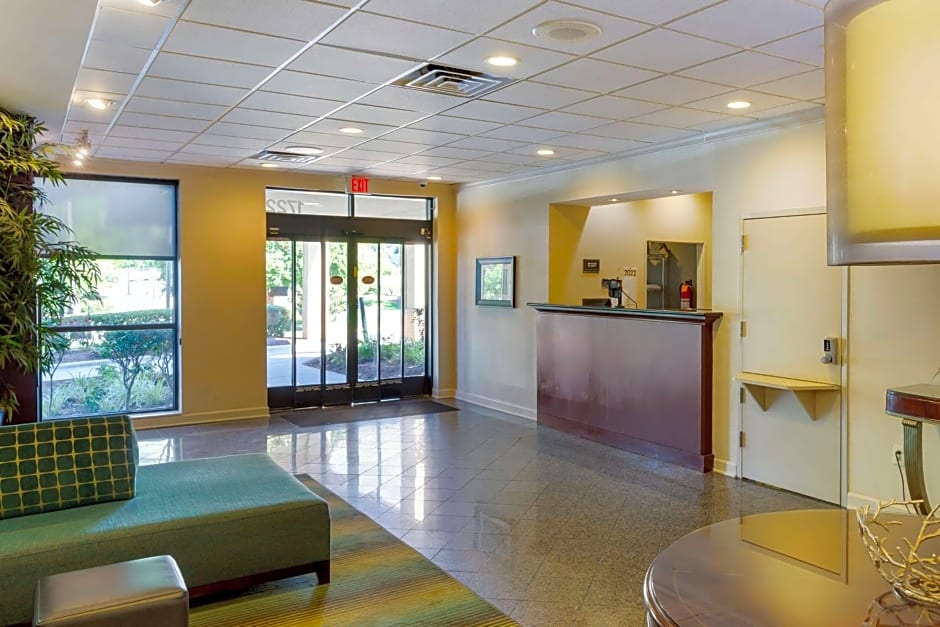 Best Western Plus Cary Inn - NC State – Cary, NC