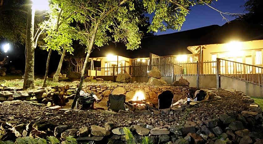 Caracal Lodge