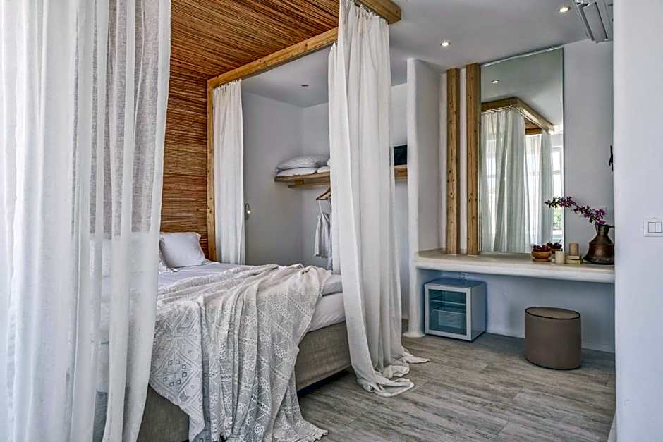 Orkos Beach Hotel