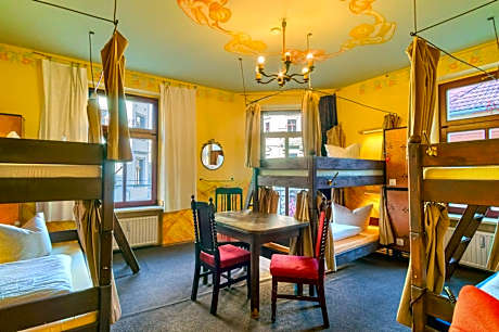 Bed in 6-Bed Dormitory Room