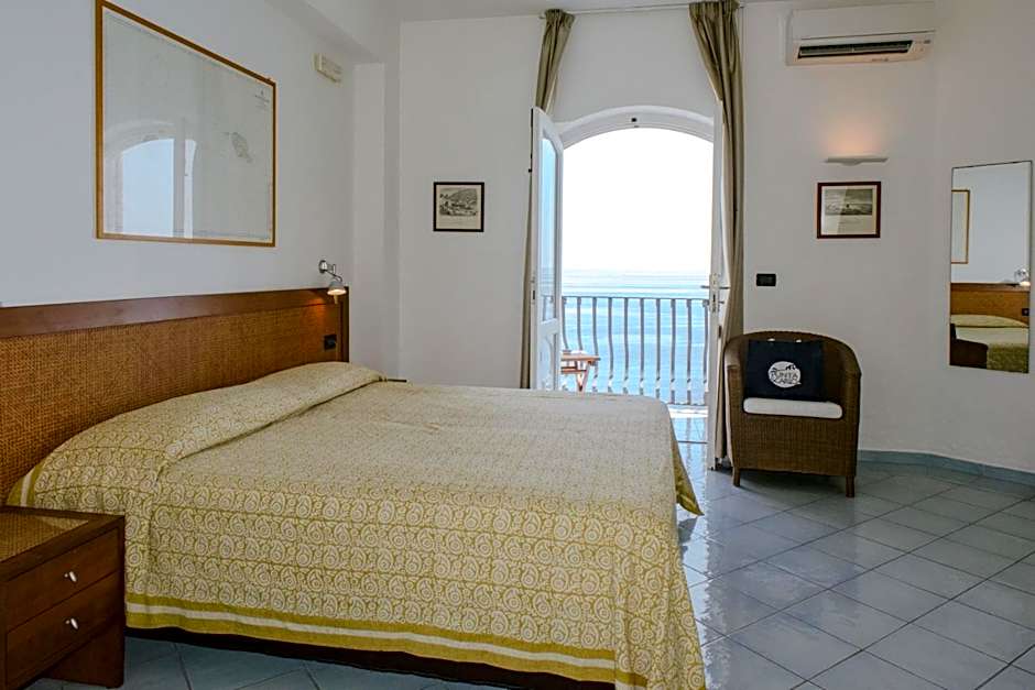Hotel Punta Scario