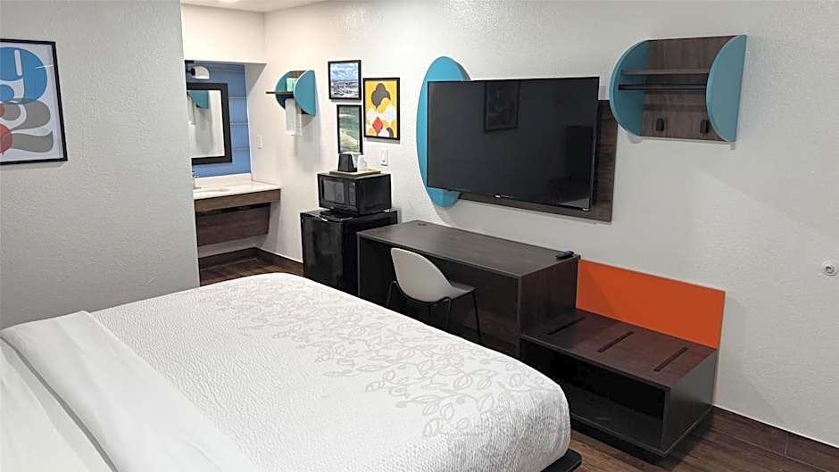 Motel 6 Galveston, TX Seawall