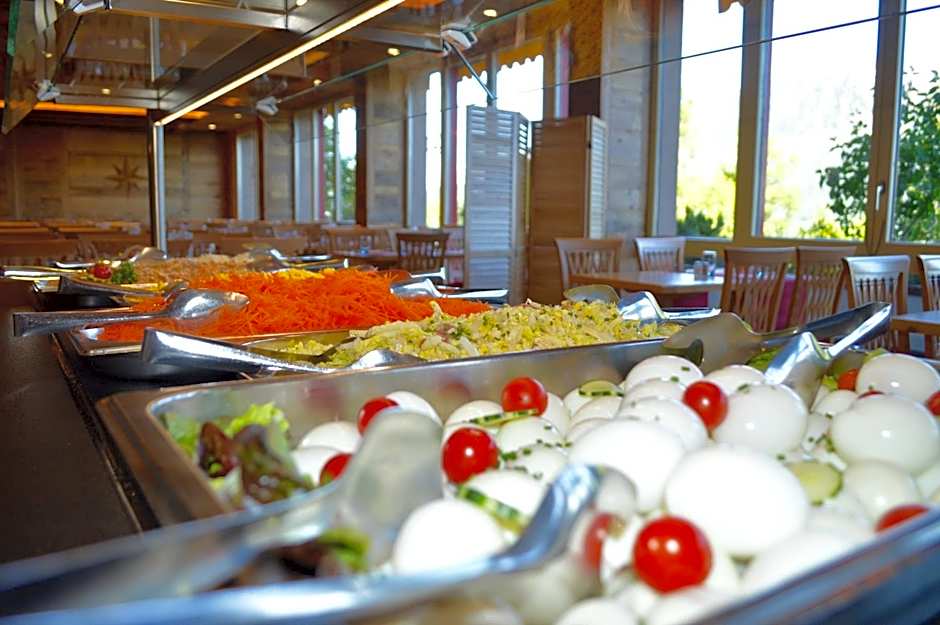 Alpine Classic Hotel