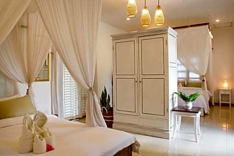Deluxe Family Room