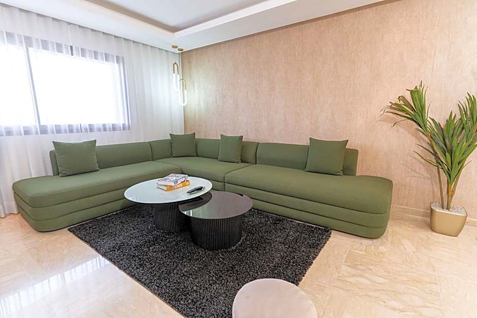 Penthouse View 2BR Terrace - AppartAli Luxury Platform