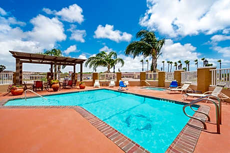 Microtel Inn & Suites By Wyndham Aransas Pass/Corpus Christi