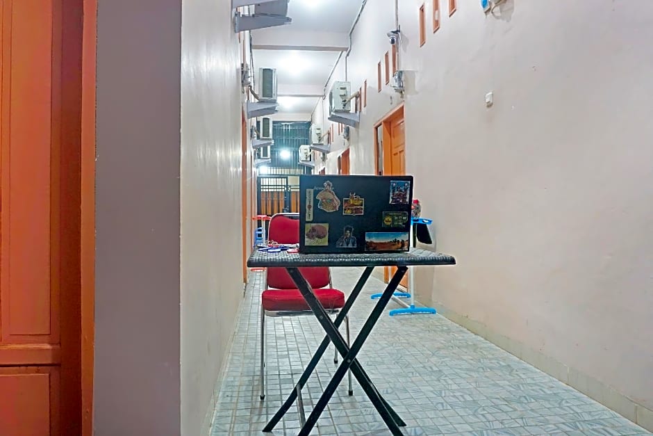 Hotel O Almeerah Homestay Syariah Near RS Hermina