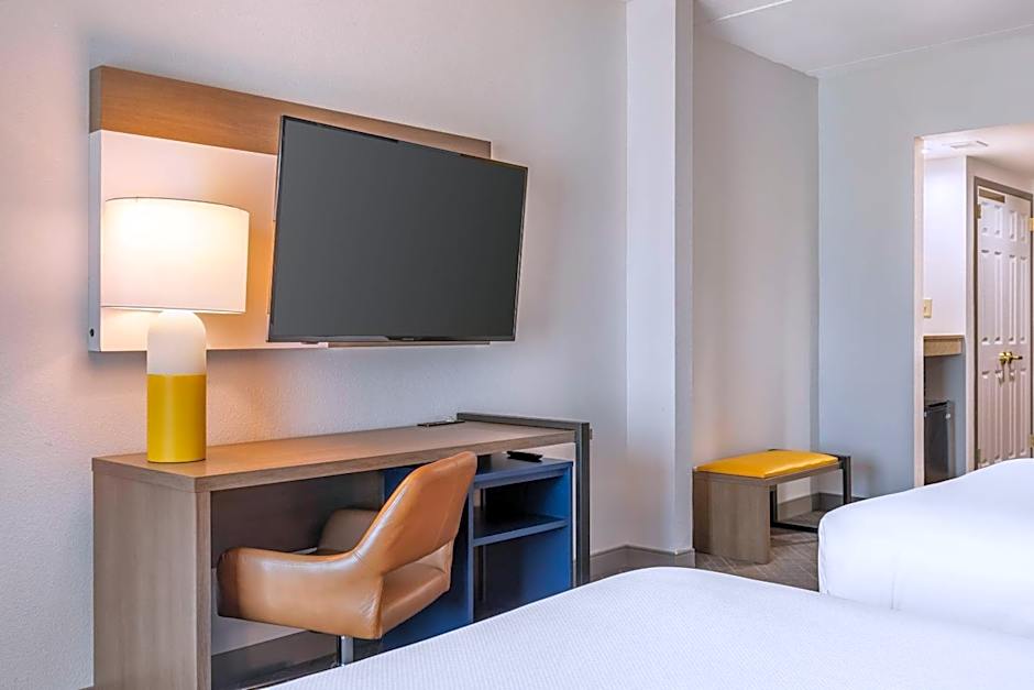 Comfort Inn & Suites Frisco East - McKinney