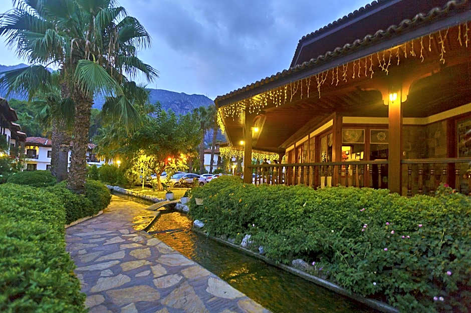 Yucelen Hotel
