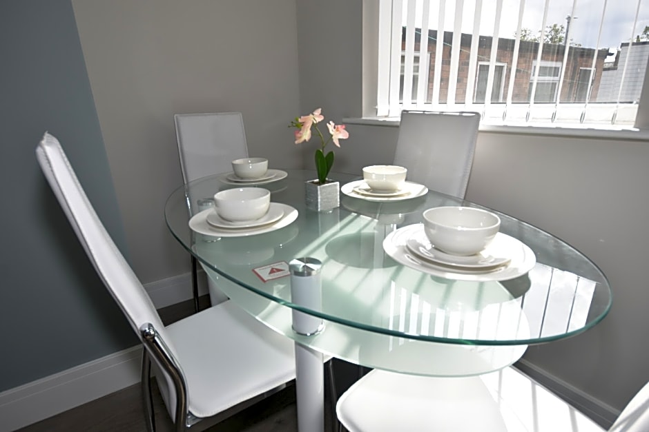 Townhouse @ 32 Penkhull New Road Stoke