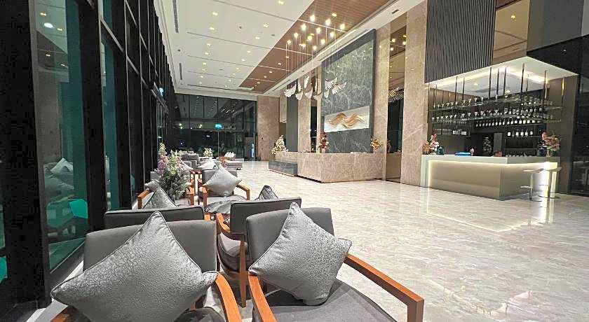 Crystal Srivaree Suvarnabhumi Hotel