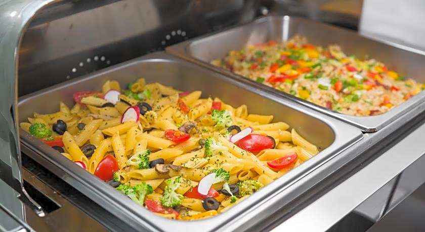 Holiday Inn Express Taichung Fengchia by IHG