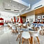 HARRIS Hotel & Conventions Bekasi